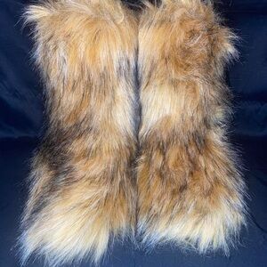 Y2k Furry Boots